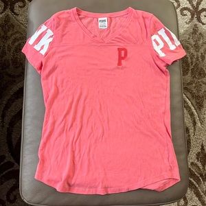 PINK logo pink v-neck comfy tee!